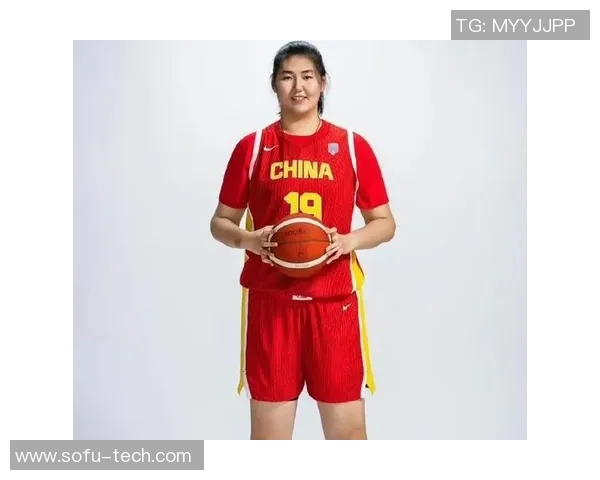 女篮亚洲杯12人名单公布00后新星崭露头角张子宇成重点球员